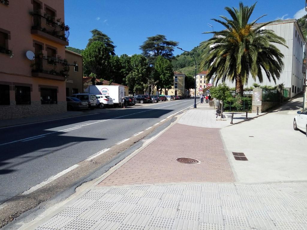 Hotel Rural Martin Banos De Montemayor Exterior foto